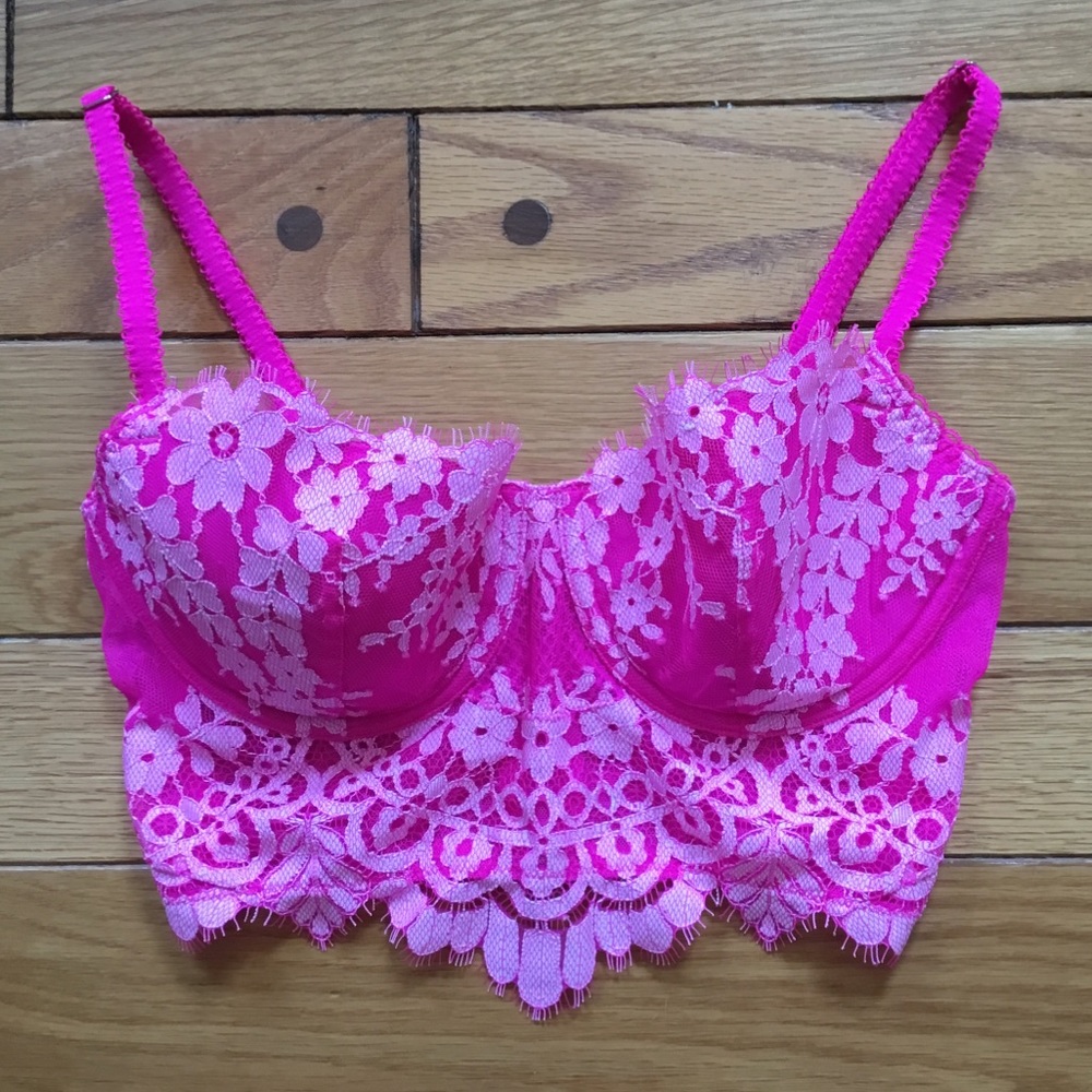 Victoria’s Secret Dream Angels Lined Demi Pink Lace Back Zip Bra - Picture 11 of 11